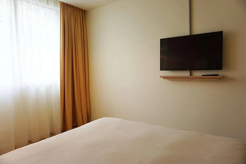 Okko Hotels Paris Rosa Parks