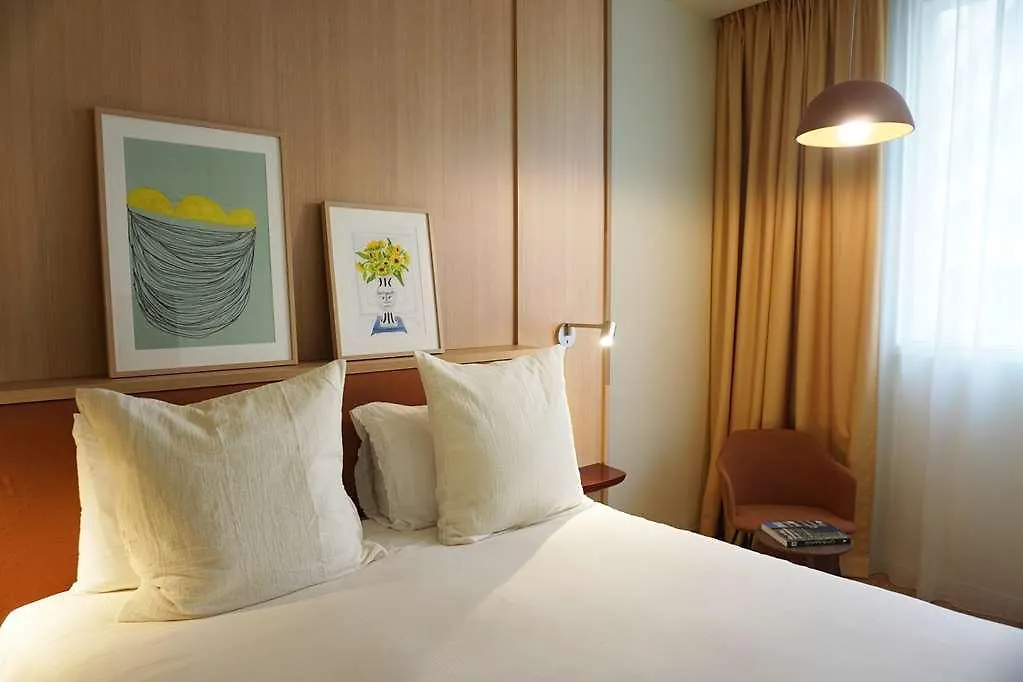Okko Hotels Paris Rosa Parks 4*,  France